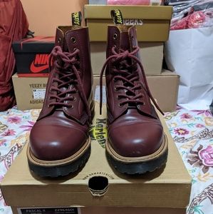 Doc Martens Pascal II - Women's 10